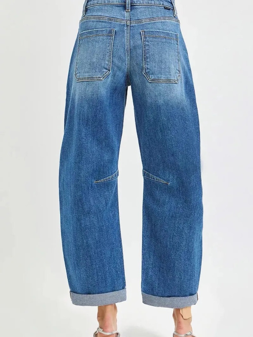 Risen Cropped Slouchy Cropped
Barrel Jeans NWT Sz 27 boho chic Baggy minimalist - Picture 3 of 16